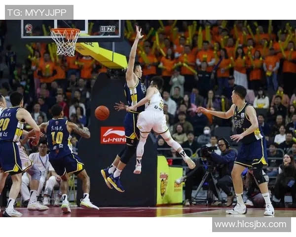 姚明重返CBA新疆队助力青年球员成长与球队发展新篇章 姚明重返CBA新疆队助力青年球员成长与球队发展新篇章